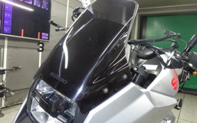 SUZUKI KATANA 2021