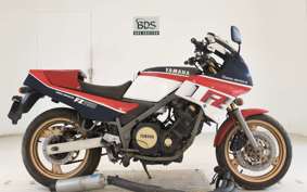 YAMAHA FZ750 1986 1FM