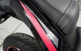 SUZUKI GSX250R 2015
