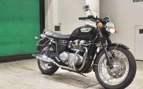 TRIUMPH BONNEVILLE 2004