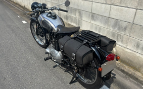 TRIUMPH DAYTONA T70