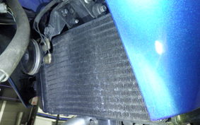 SUZUKI GSR250S