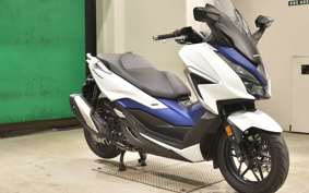 HONDA FORZA 250 MF15