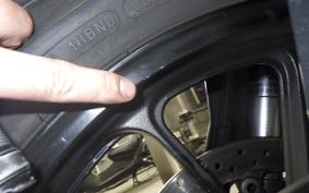 SUZUKI Vｽﾄﾛｰﾑ1000A 2014 VU51A