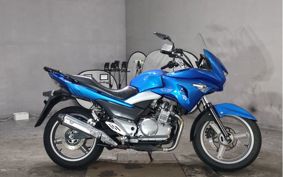 SUZUKI GSR250F GJ55D