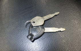 SUZUKI ﾚｯﾂﾊﾞｽｹｯﾄ CA4AA