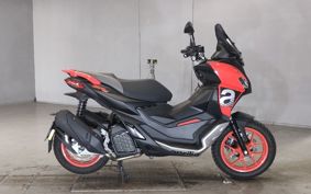 APRILIA  APRILIA SR GT200 ..