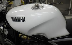 YAMAHA R1-Z 2002 3XC