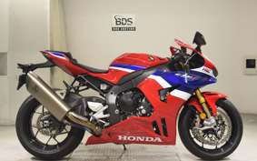 HONDA CBR1000RR RSP 2018 SC82
