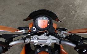 KTM 200 DUKE JUC40