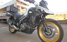 SUZUKI DL650 ( V-Strom 650 ) 2023 C733M