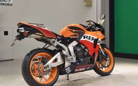 HONDA CBR600RR GEN 3 2014 PC40