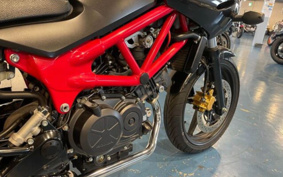 HONDA VTR 250 F MC33