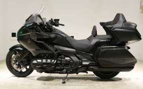 HONDA GL 1800 GOLD WING TOUR DCT SC79