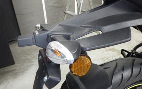 SUZUKI GIXXER 250 SF 1998