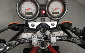 HONDA VTR 250 MC33