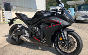 HONDA CBR650R E-Clutch 2026 RH17