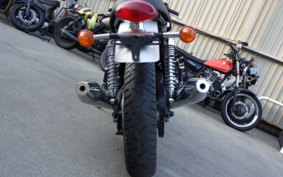 TRIUMPH THRUXTON 900 2004
