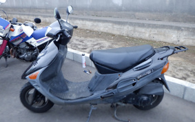 SUZUKI VECSTAR 125 CF42A