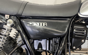 KAWASAKI 250TR BJ250F