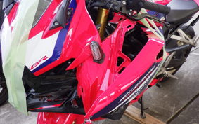 HONDA CBR250RR A MC51