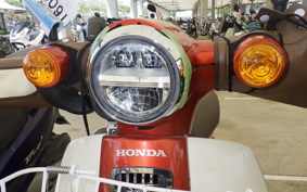 HONDA C110 SUPER CUB JA59