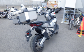 HONDA X-ADV 750 2018 RC95