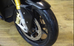 BMW S1000R 2014 0D02