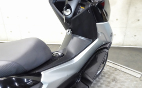 YAMAHA N-MAX SE86J