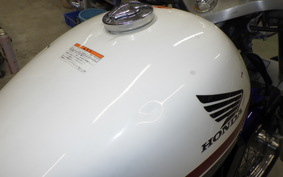 HONDA VT400S 2011