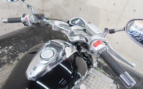SUZUKI BOULEVARD 400 2012 VK57A