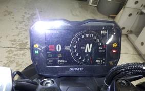 DUCATI STREETFIGHTER V4 S 2021