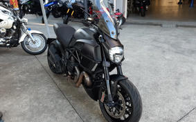 DUCATI DIAVEL 2014
