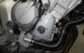 YAMAHA FAZER FZ6 S 2004