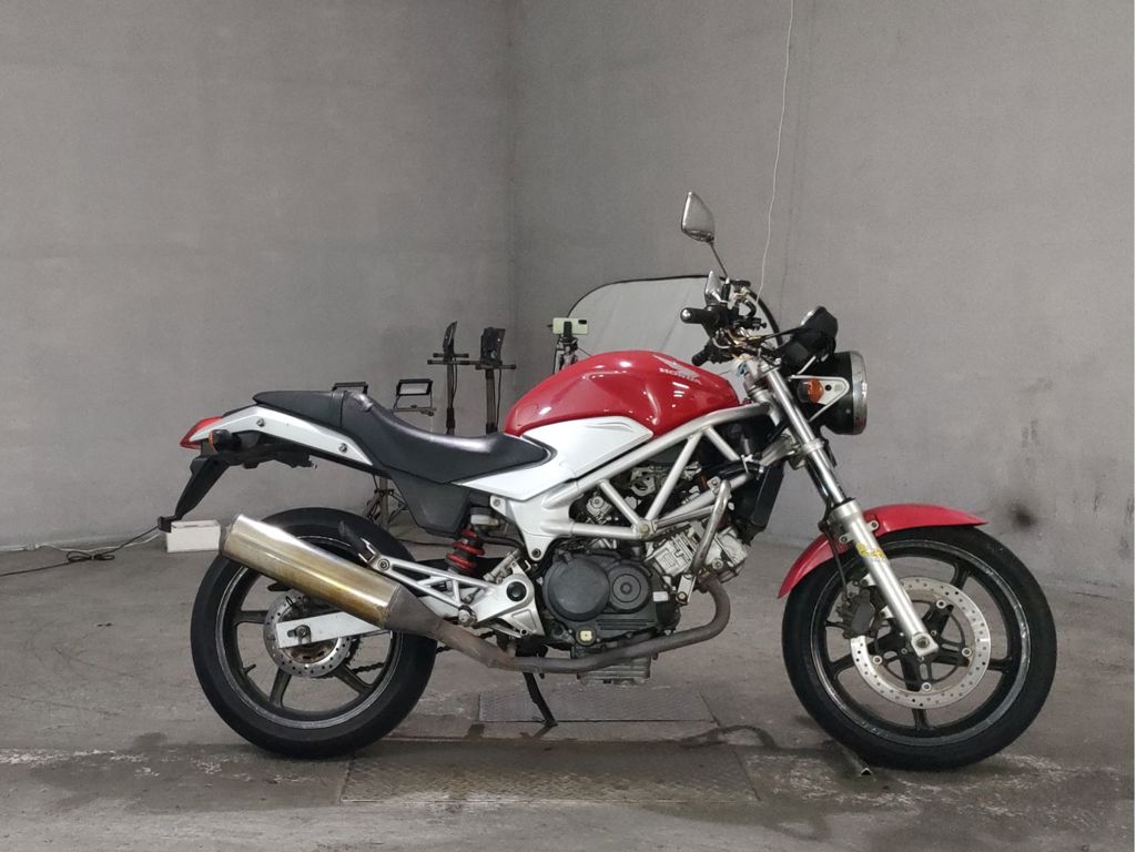 Фото Honda VTR 250 2009 с японского аукциона