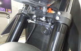 KTM 1290 SUPER DUKE R 2021