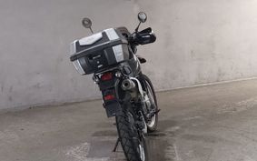SUZUKI DJEBEL250XC SJ45A