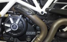 DUCATI DIAVEL AMG 2013