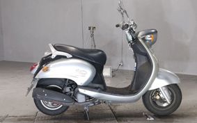 YAMAHA VINO125 SE24