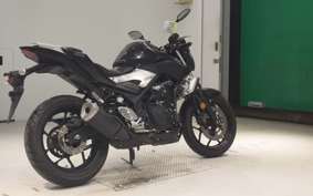 YAMAHA MT-25