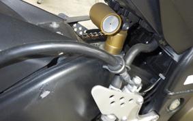 KAWASAKI ZX 10 NINJA R 2004 ZXT00C