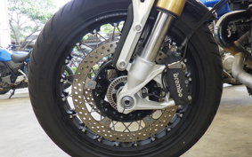 BMW R12 nine T 2025