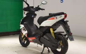 APRILIA SR50R