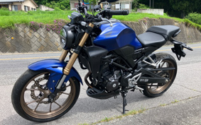 HONDA CB250R MC52