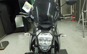 SUZUKI ｼﾞｸｻｰ250 2000 ED22B