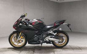 HONDA CBR250RR MC51