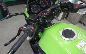 KAWASAKI ZRX1200 D 2015 ZRT20D