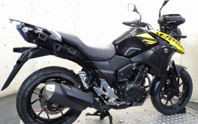SUZUKI STROM 250 DS11A
