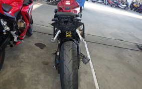 HONDA CB650R 2019 RH03