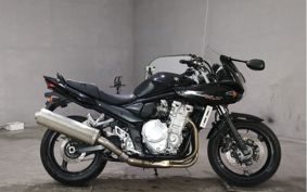SUZUKI BANDIT1250S GW72A